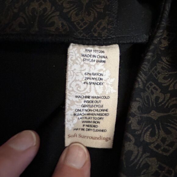 Soft Surroundings NWOT Black Gold Damask Print Ponte Stretch Pull-On Pants M - Picture 8 of 12
